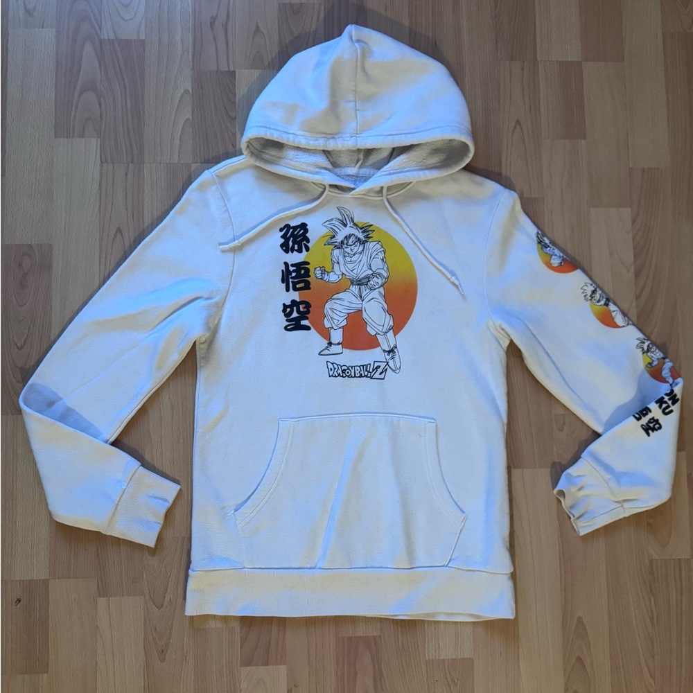 Old Navy Cream Graphic Hoodie